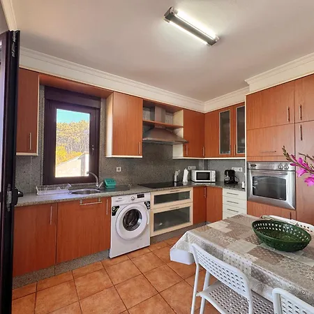 El Descanso Del Peregrino Por La Costa * Oia